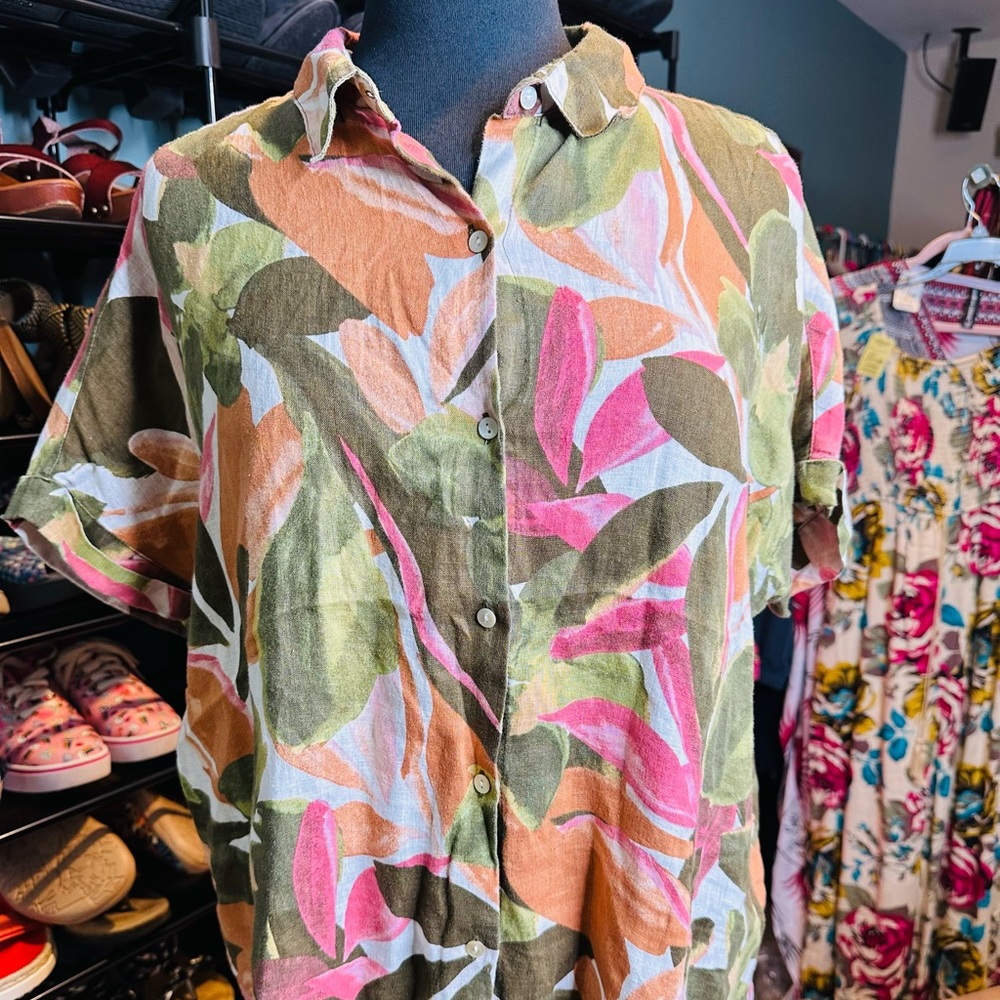 Rachel Zoe Shirt Womens XL Floral 100% Linen Button Up Short Sleeve Lightweight